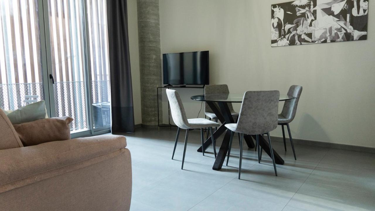 Etna Suite Design Apartments คาตาเนีย ภายนอก รูปภาพ